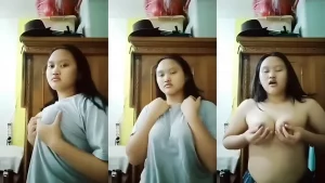 Abg Mainin Payudara Sambil Dijilat