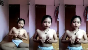 Abg Selesai Mandi Remes Payudara